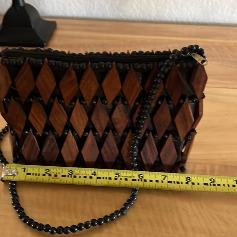 Vintage boho crossbody handbag!  Wood diamonds, beaded strap!  So cute!